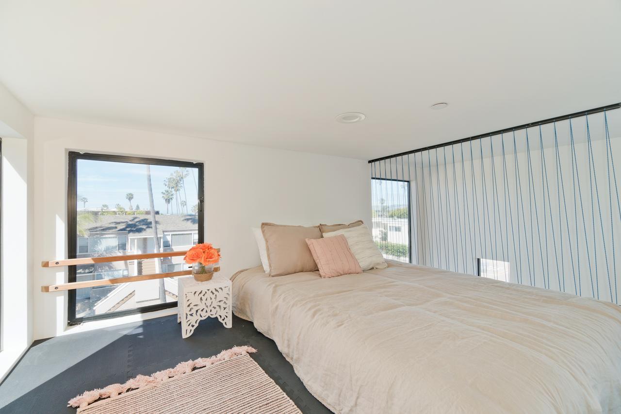 Modern Steps To The Casa vacanze San Diego